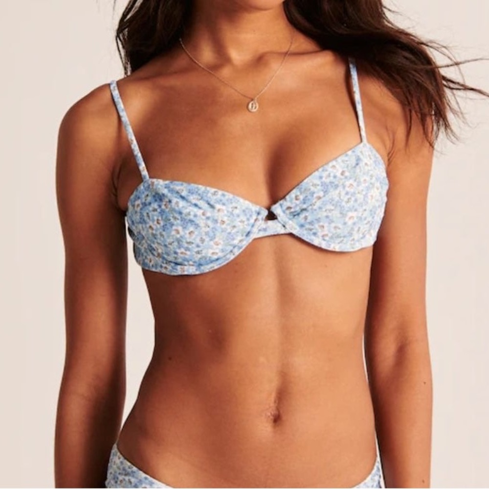 Abercrombie & Fitch blue floral underwire bikini set
